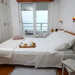 On The Beach, 2 Floors & Wide Terrace * スプリト