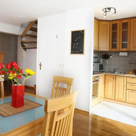 On The Beach, 2 Floors & Wide Terrace * Split