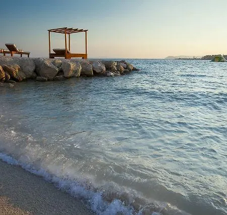 On The Beach, 2 Floors & Wide Terrace *